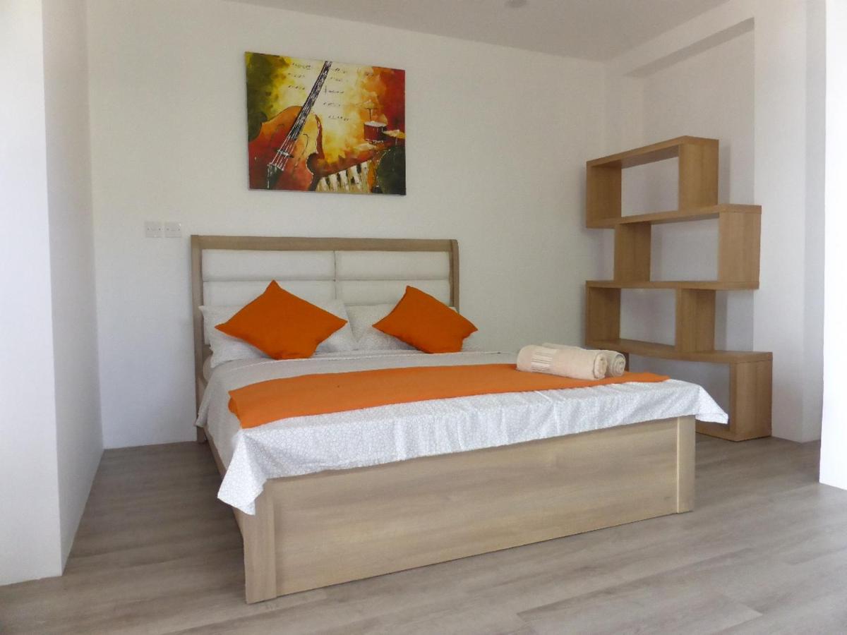 Castaway Surf Retreat 1 Ξενοδοχείο Sekongkang Εξωτερικό φωτογραφία