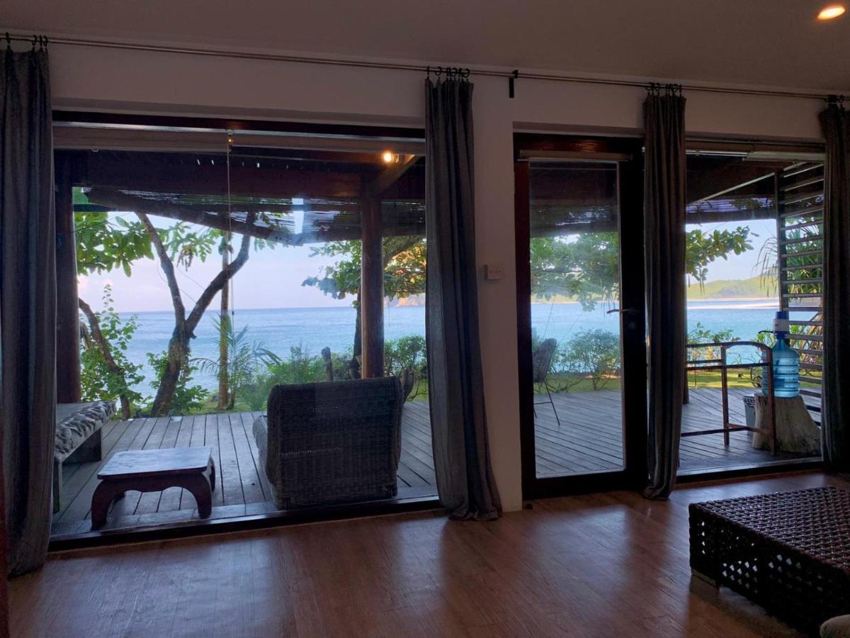 Castaway Surf Retreat 1 Ξενοδοχείο Sekongkang Εξωτερικό φωτογραφία